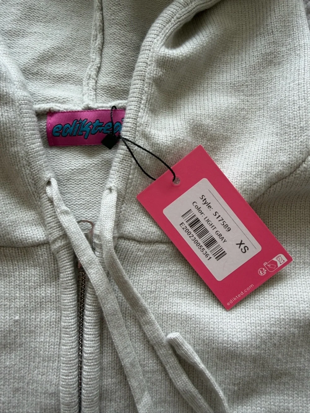 Edikted Russell Knit Hooded Cardigan Gray Cropped Zip Hoodie XS NWT - Picture 7 of 7